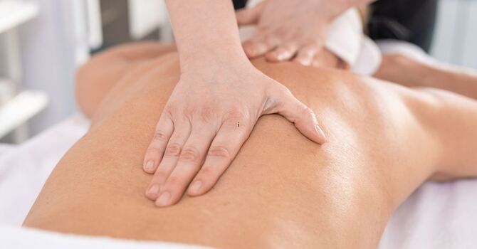 Deep Tissue Massage in Chicago: What It Is, What It Treats, and How To Get Started image